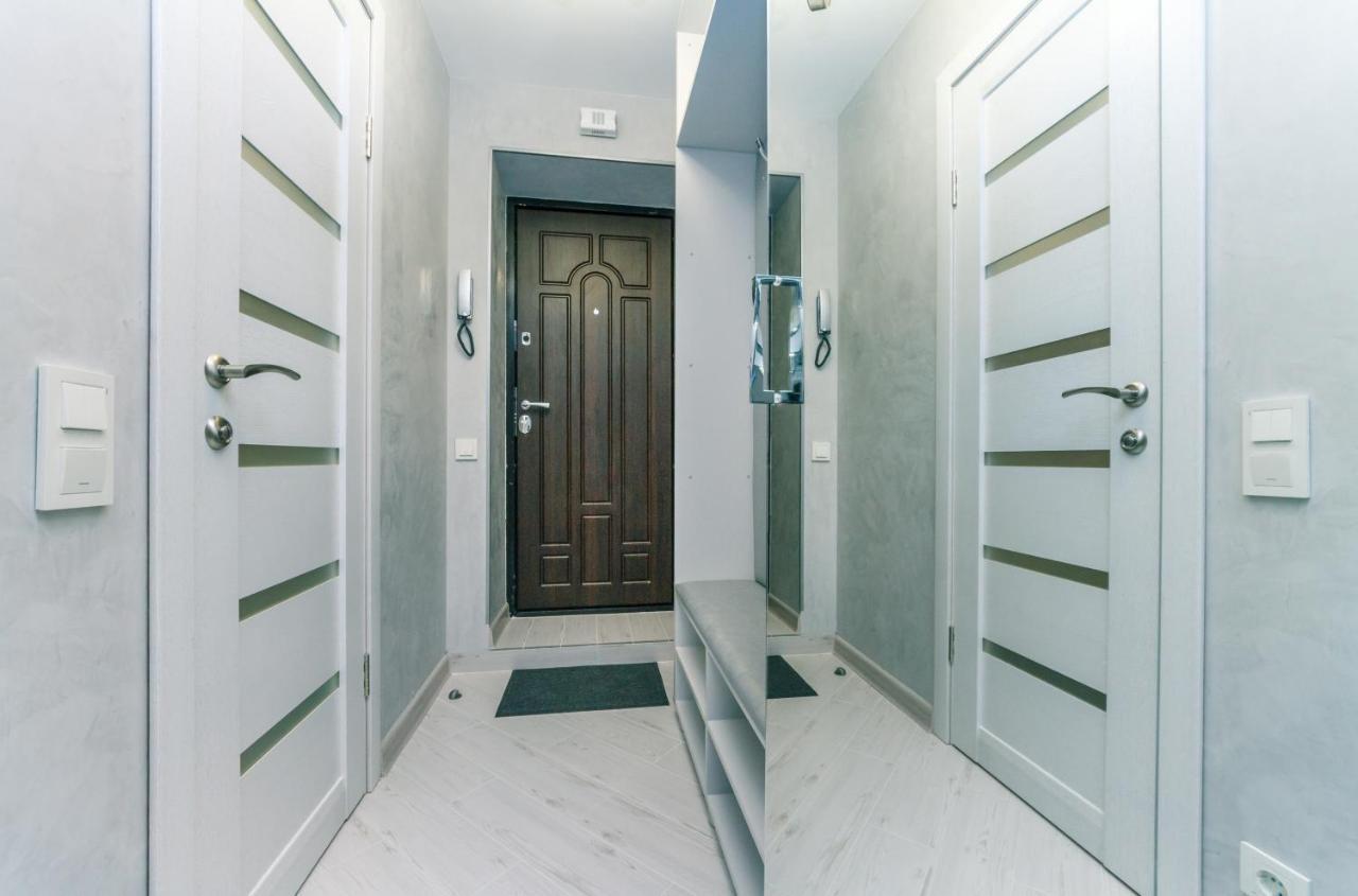 Апартаменты На Кловском Спуске В Центре Kyiv Exterior photo